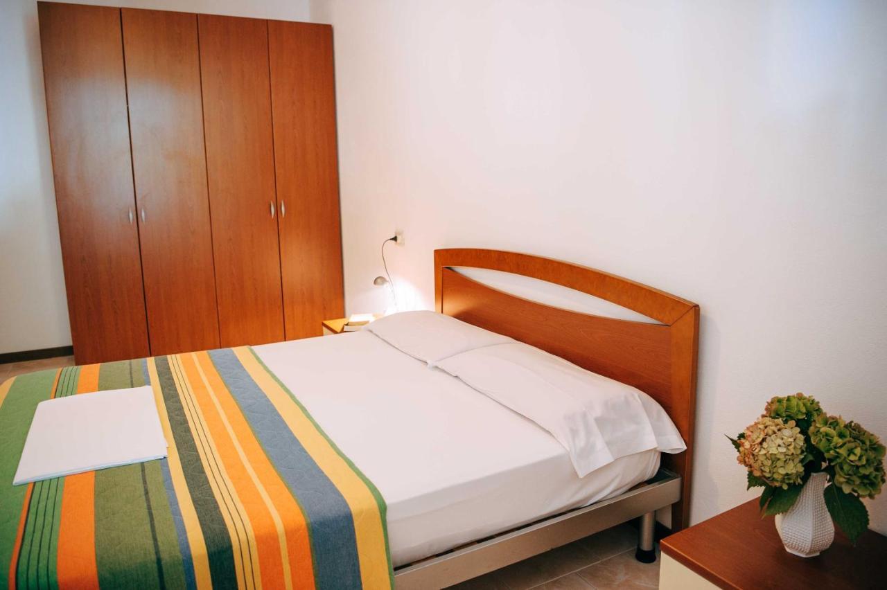 Camping Wien Пескиера дел Гарда Екстериор снимка